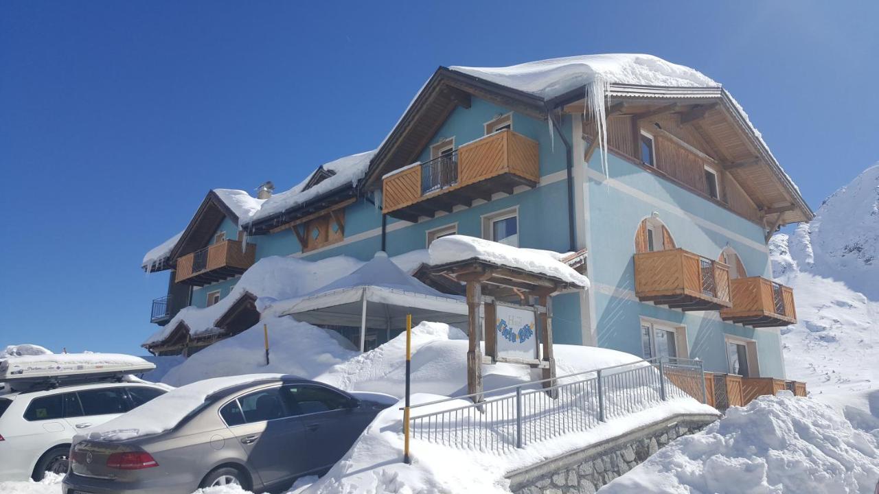 Hotel Cielo Blu Passo del Tonale Exteriör bild