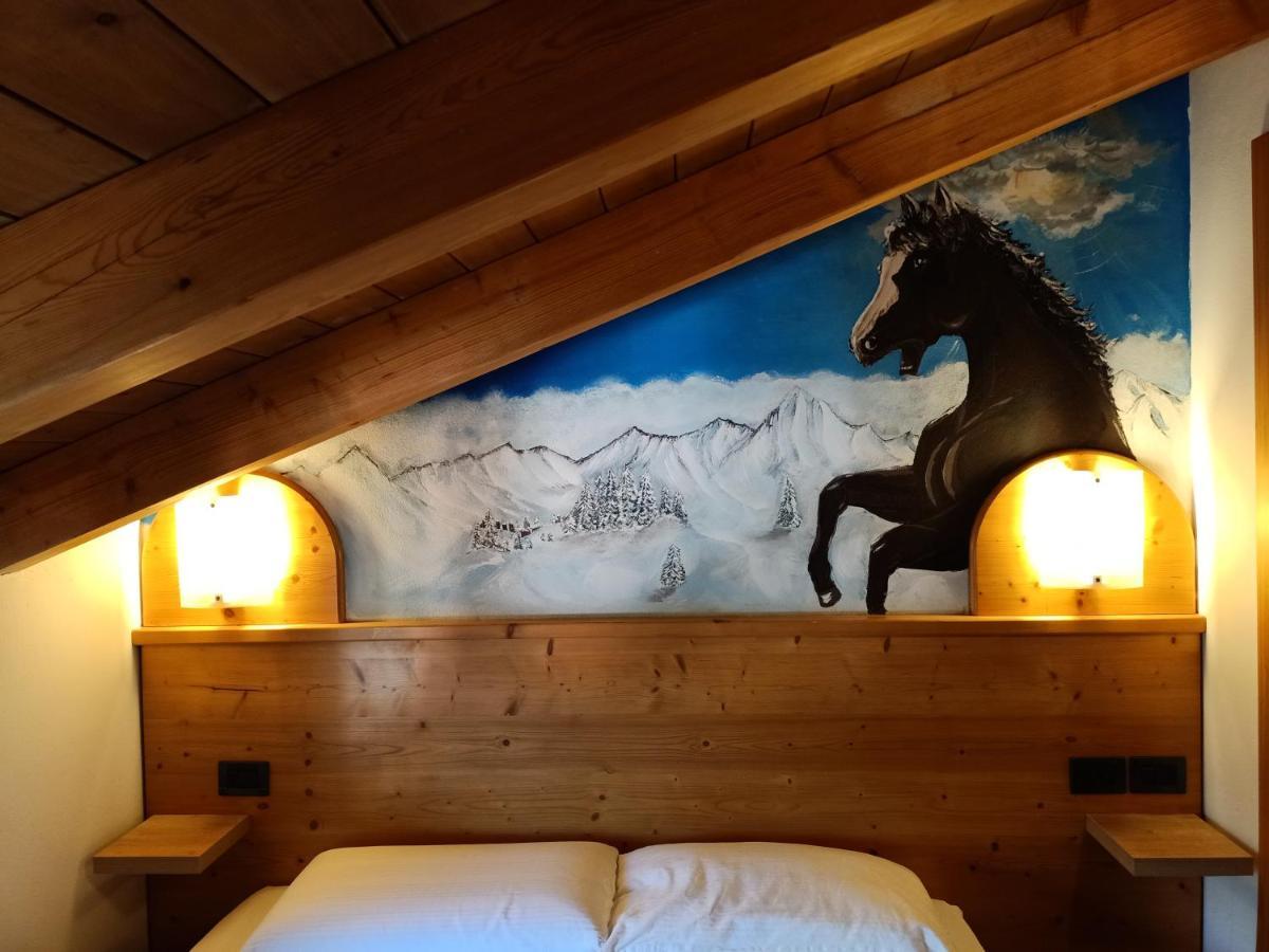 Hotel Cielo Blu Passo del Tonale Exteriör bild